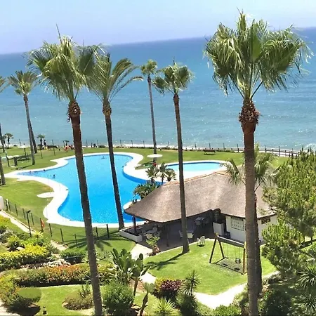 Mi Capricho Ground Floor 2 Bd, 2 Bth Apt, Beachfront Complex Apartmán