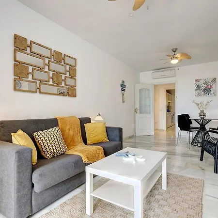 Mi Capricho Ground Floor 2 Bd, 2 Bth Apt, Beachfront Complex