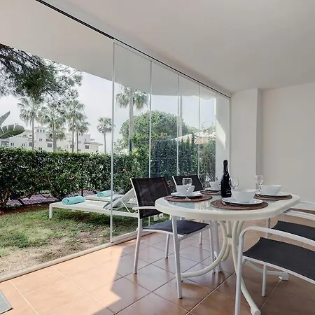 Mi Capricho Ground Floor 2 Bd, 2 Bth Apt, Beachfront Complex Lejlighed