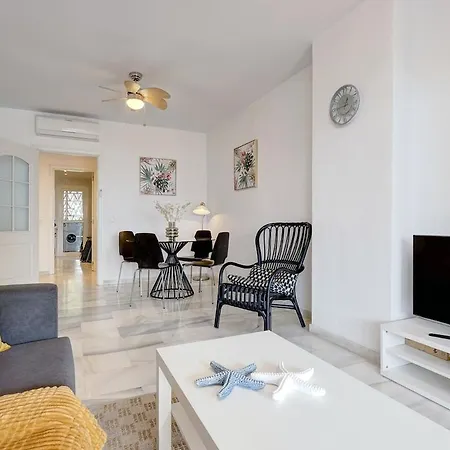 Apartamento Mi Capricho Ground Floor 2 Bd, 2 Bth Apt, Beachfront Complex Sitio de Calahonda