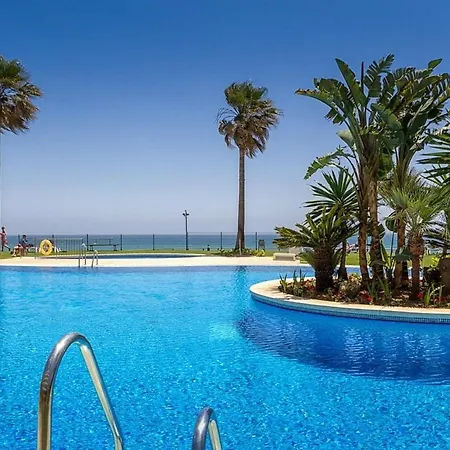 Mi Capricho Ground Floor 2 Bd, 2 Bth Apt, Beachfront Complex *